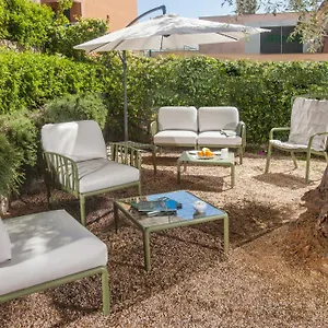 https://08-guest-house.it-tuscanyhotel.com